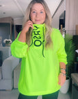 Walking 1/4 Zip Neon Yellow