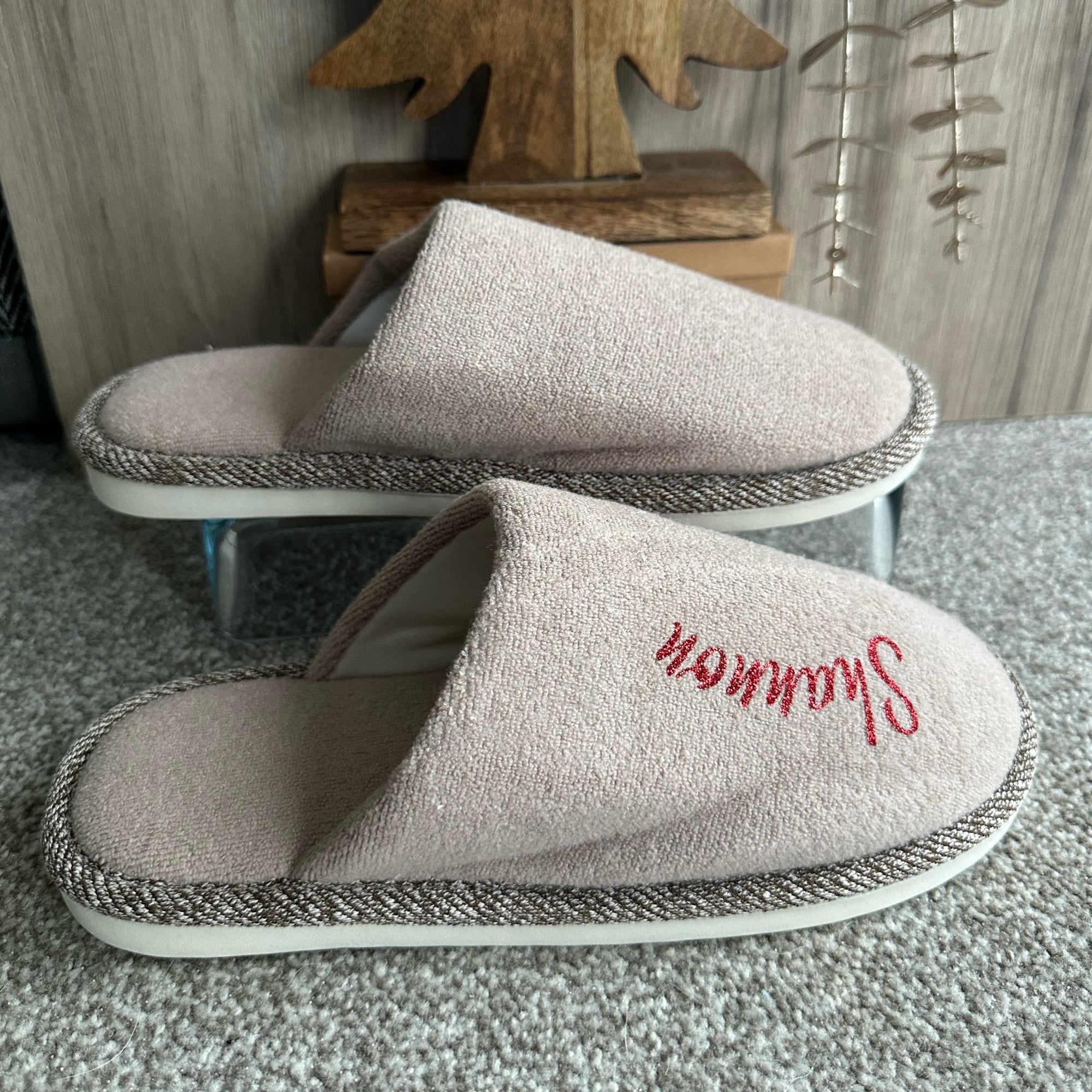 Slippers Taupe PERSONALISED