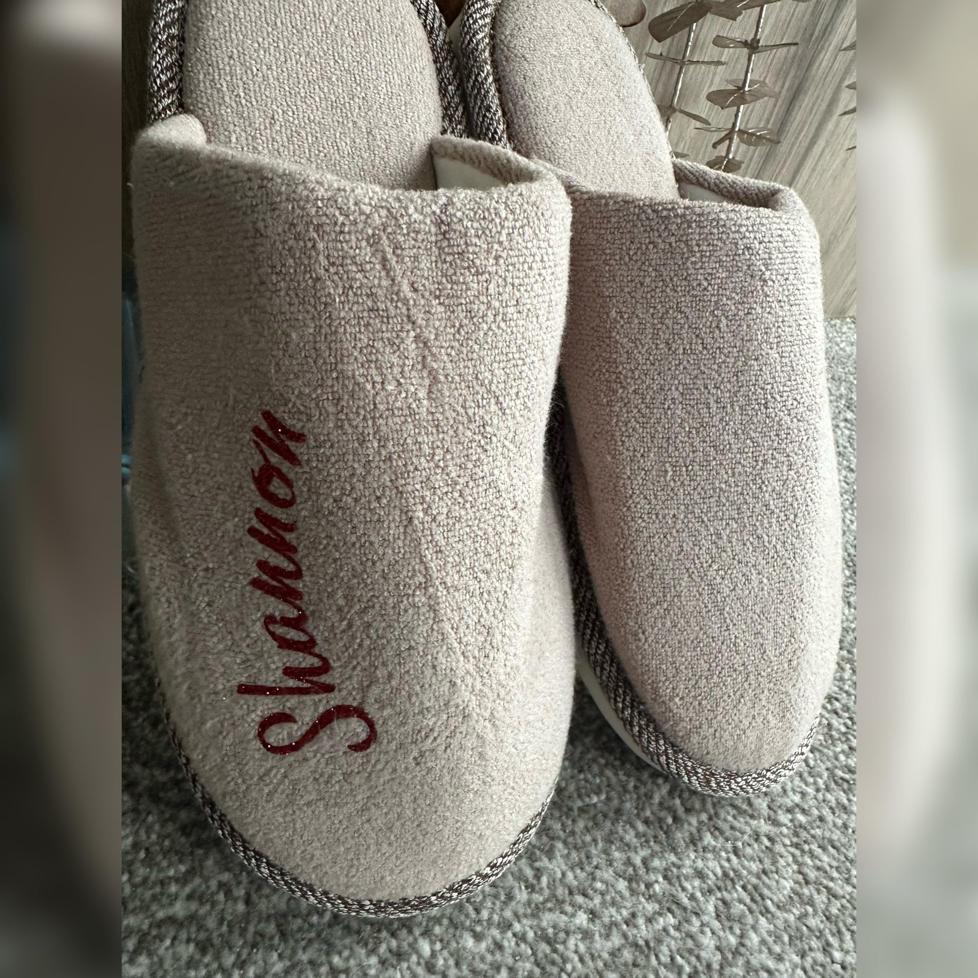 Slippers Taupe PERSONALISED
