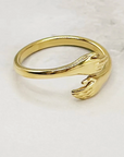 Hug Ring Gold