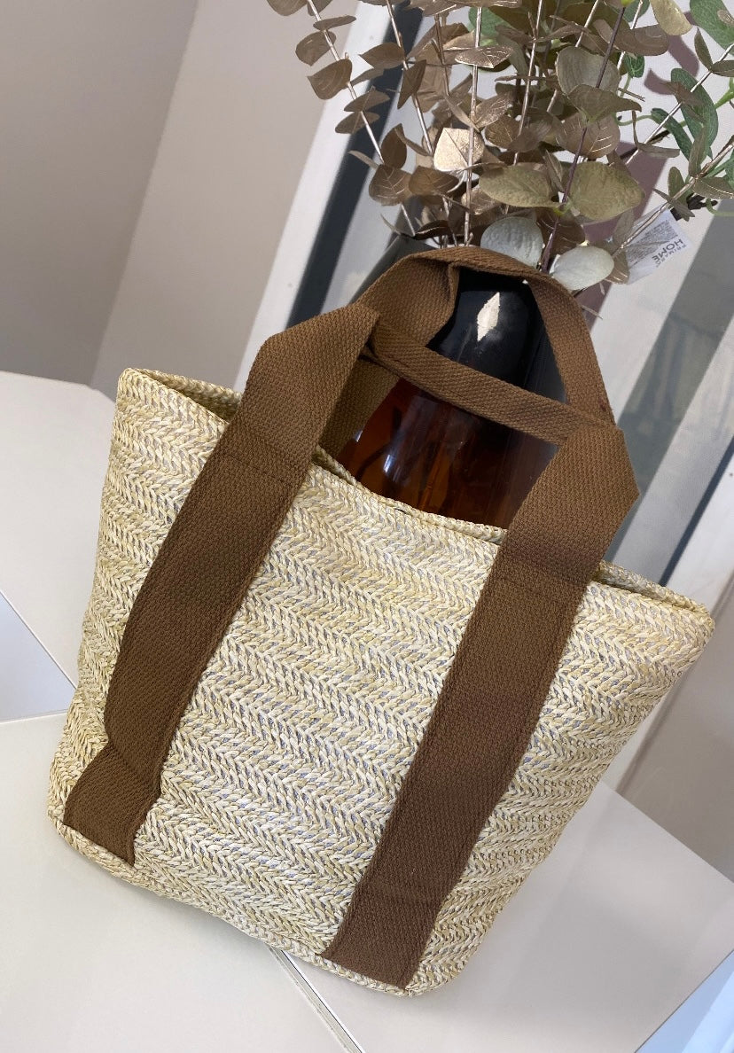 Small Straw Bag brown