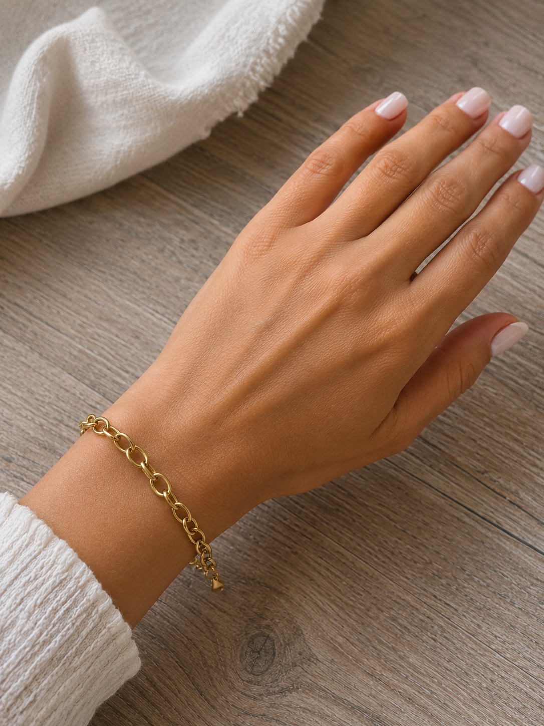 Golden Link Bracelet