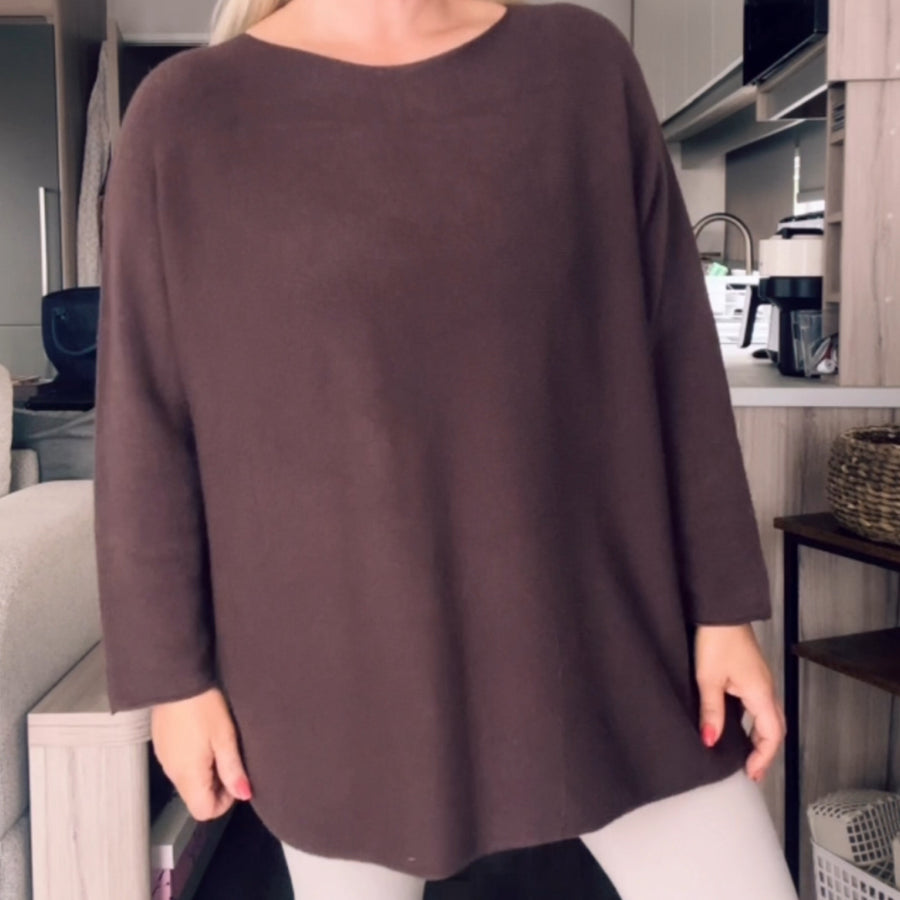 Round Neck Knit Chocolate