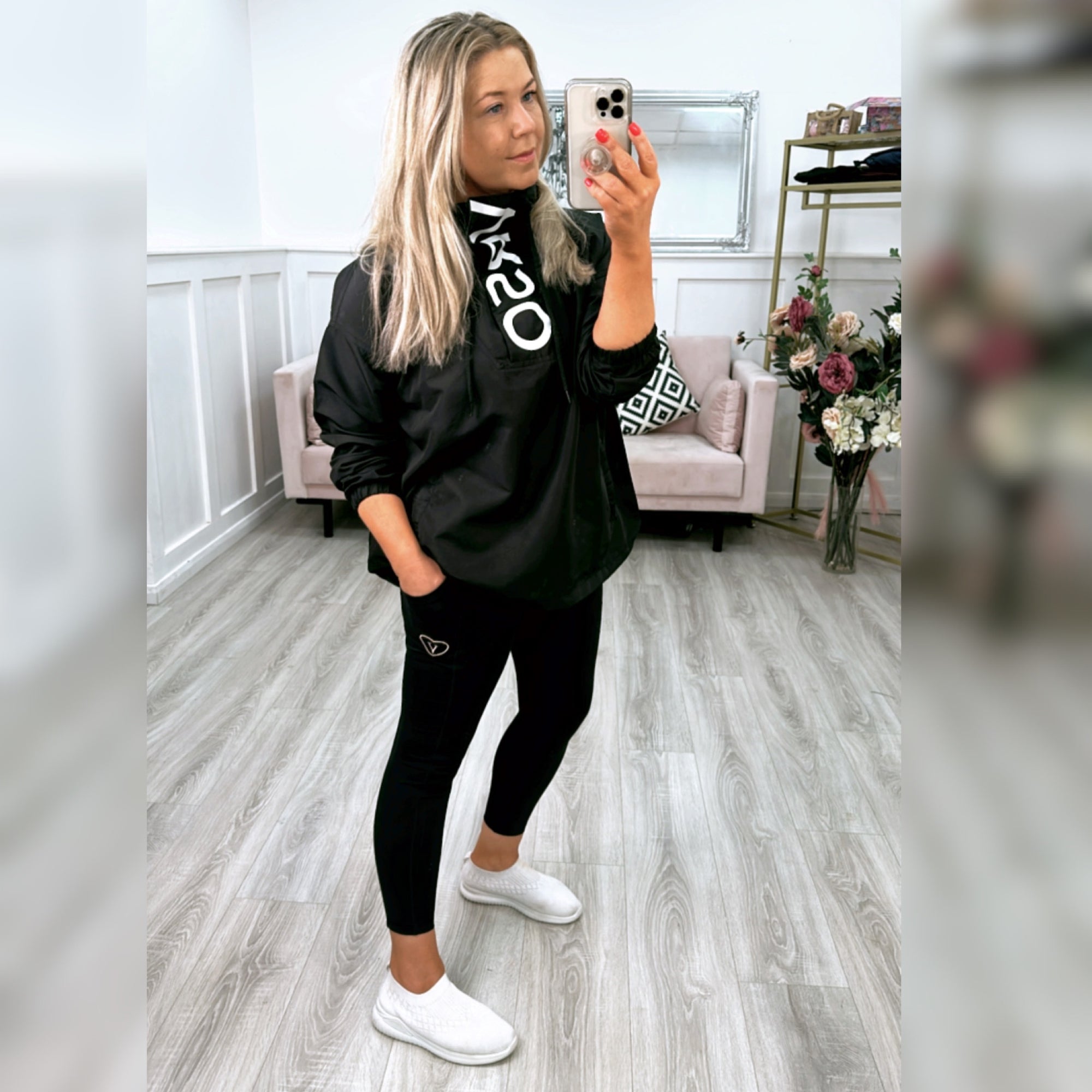 Walking 1/4 Zip Black